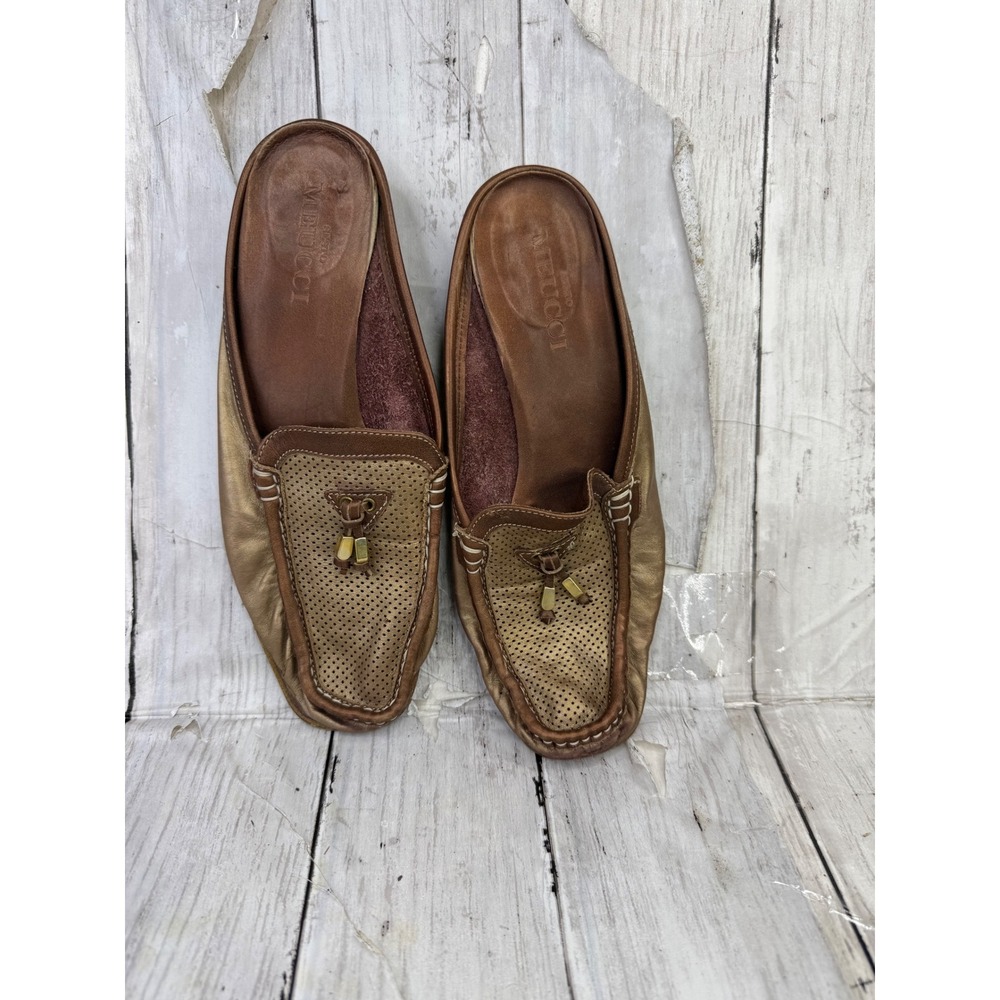 Sesto Meucci Womens Bronze Metallic Leather Perforated Tassel Mules Size 8 Italy